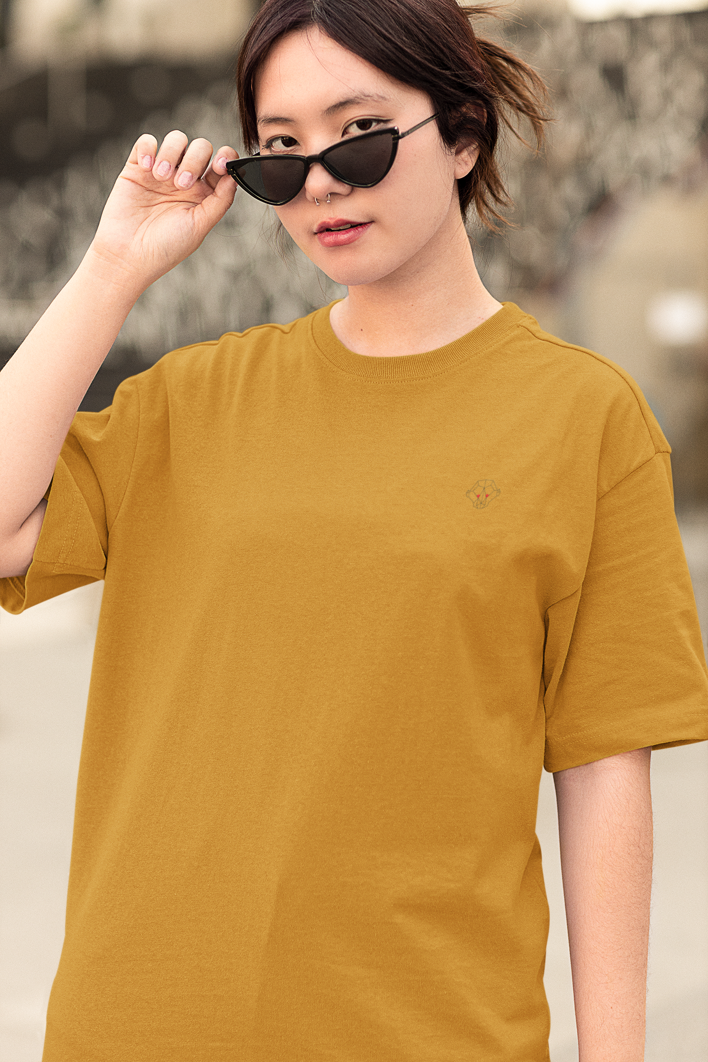 Mustard Sunbeam: Women’s Oversized T-Shirt