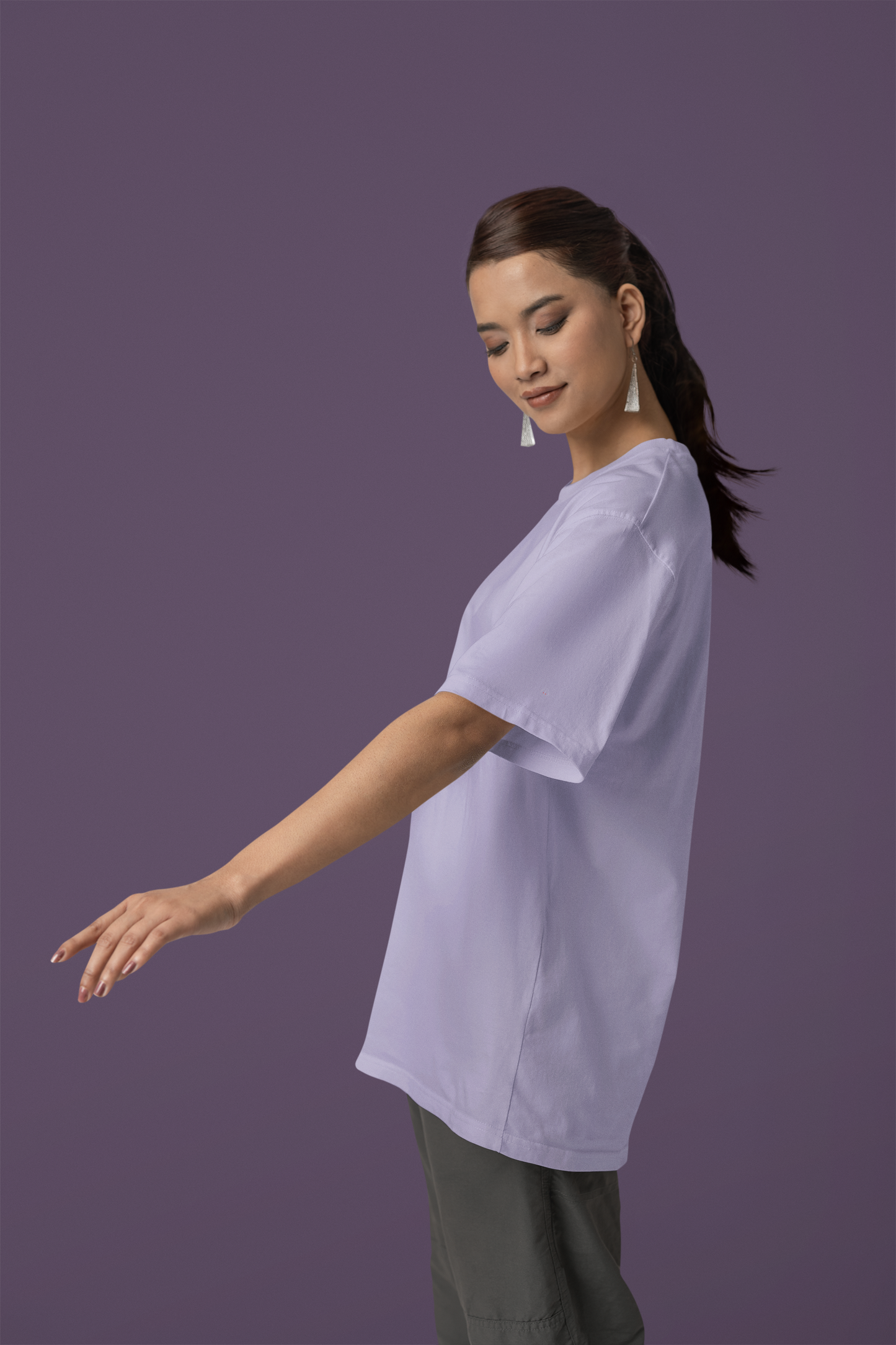 Lavender Dreams: Women’s Oversized T-Shirt